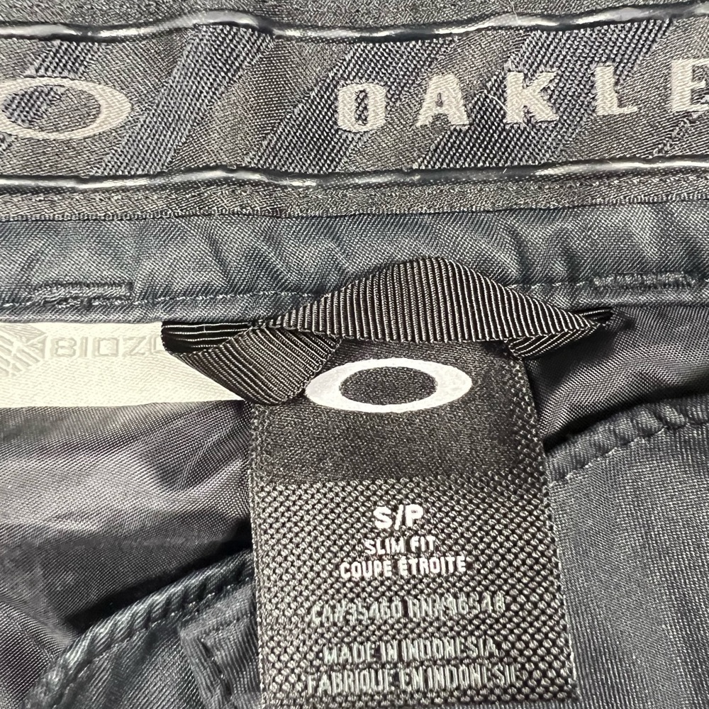 Oakley Bizone insulated 10k pants. - Picture 7 of 10